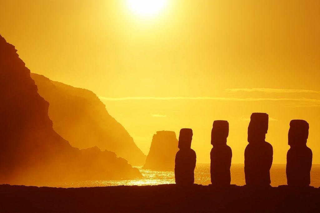 Wyspa Wielkanocna, kamienne posągi, moai